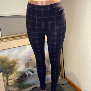NWOT Loft Women’s Plaid Ponte Leggings